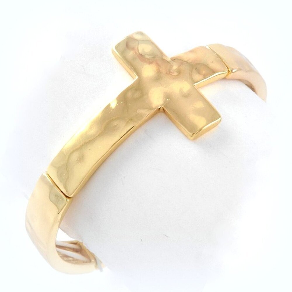 Simple Hammered Finish Cross Bracelet in Gold